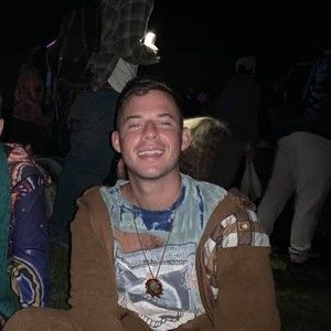 Meet your Posher, Evan